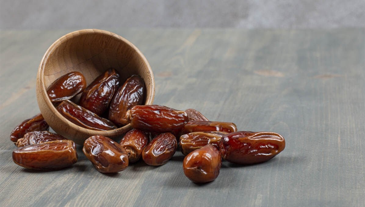 What are the benefits of dates? How are Datça dates and dried dates consumed?