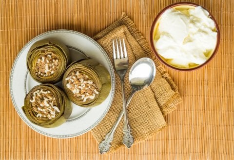 Alcachofas sin pelar con hojas